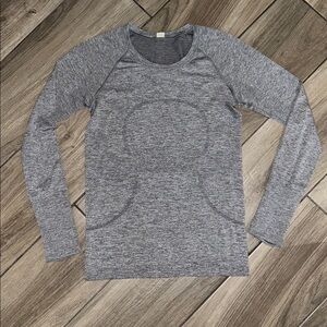 Lululemon Swiftly Tech Long Sleeve Shirt 2.0 *Hip Length